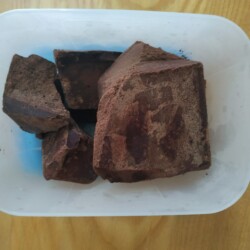 dark-brown gold, aka real cocoa dark-brown gold, aka real cocoa